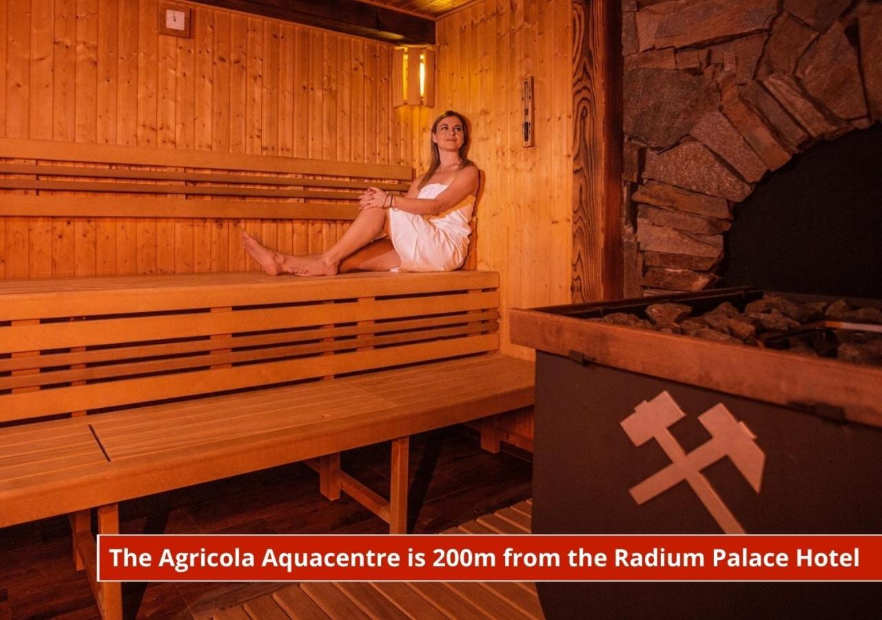 Hotel Radium Palace Jachymov Ngoại thất bức ảnh